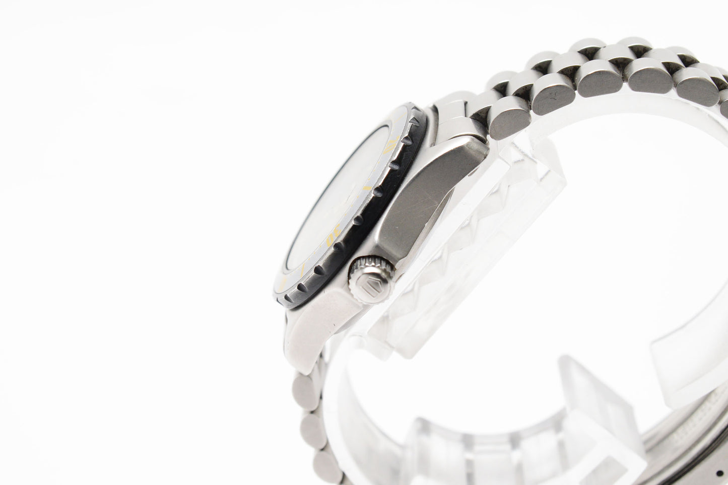 TAG Heuer 2000 Series 972.608F