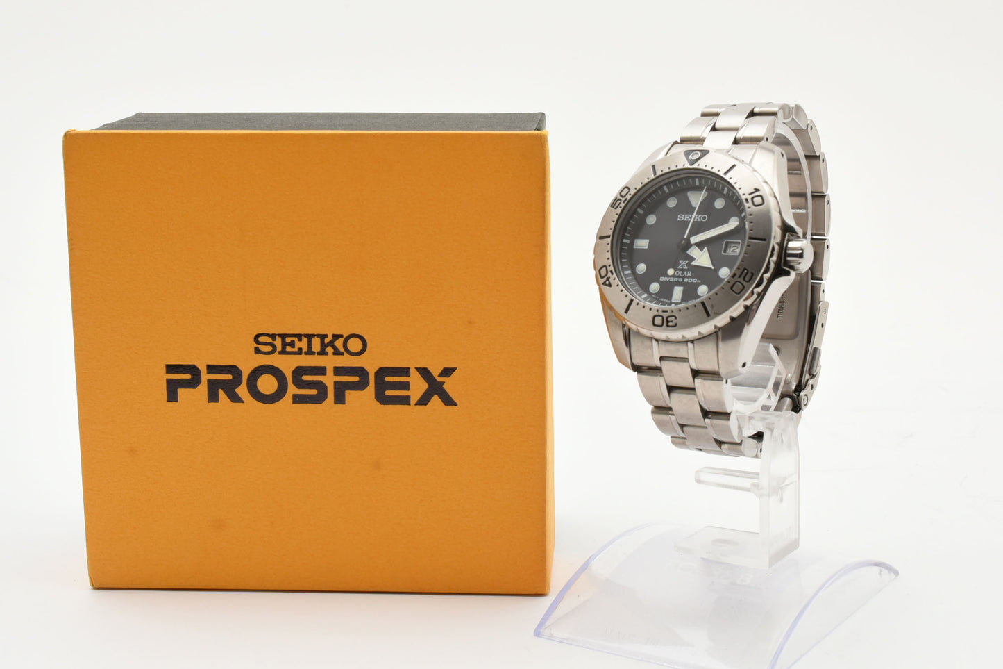 SEIKO Prospex V147-0AW0 Diver Black Dial Solar