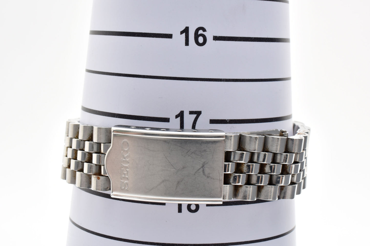 Seiko 5 7009-3110 Silver Dial