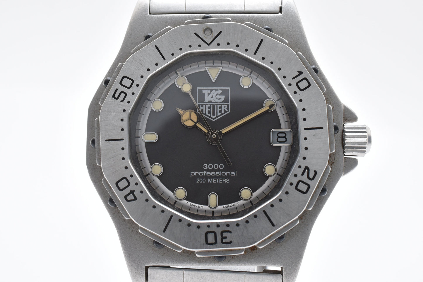 TAG Heuer 3000 Series 932.213 Professional