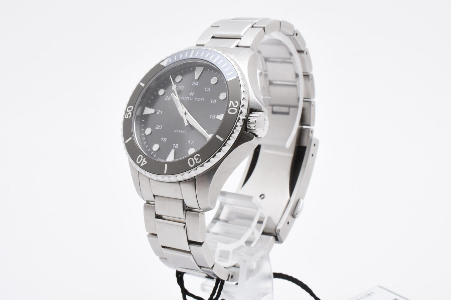 Hamilton Khaki Navy Scuba H82211181
