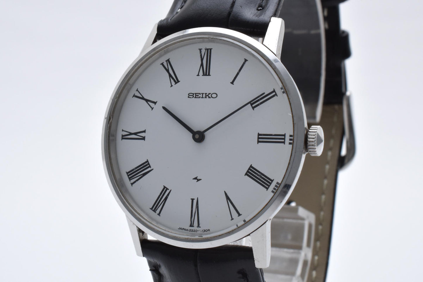 SEIKO Chariot 2220-0430 White Dial Manual