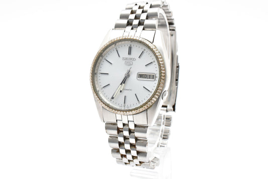 Seiko 5 7009-3110 Silver Dial