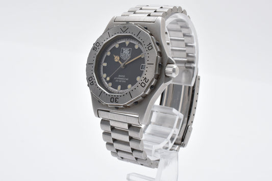 TAG Heuer 3000 Series 932.213 Professional